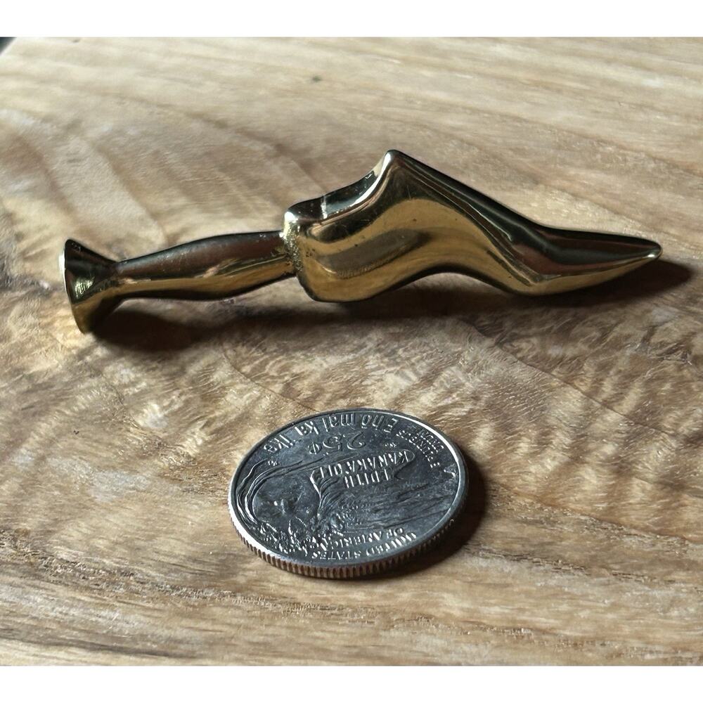 Vintage Brass Shoe Tobacco Pipe Tamper CW Williamsburg Restoration Great Shape - Picture 3 of 6